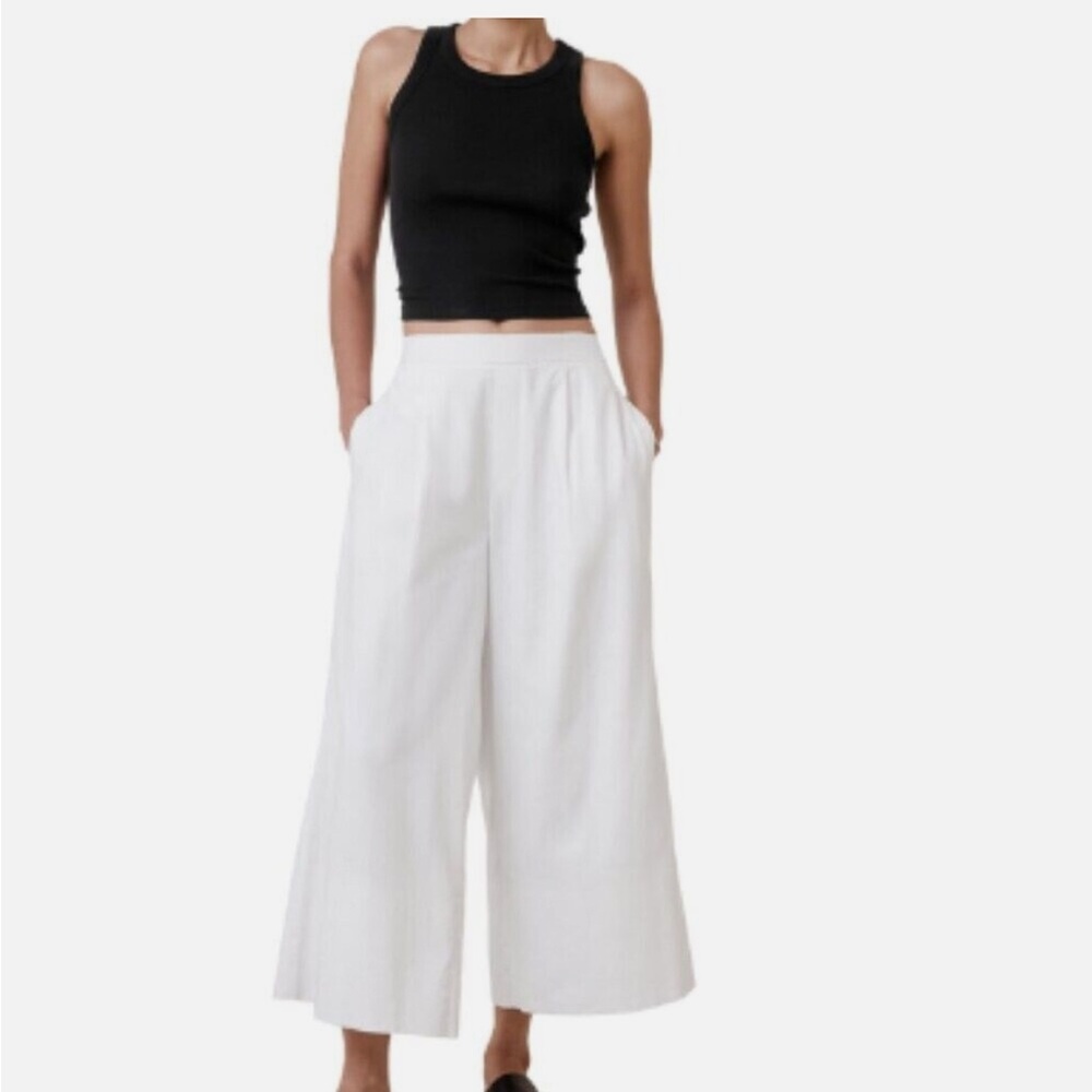 Banana Republic white linen elastic waist cropped pants size large